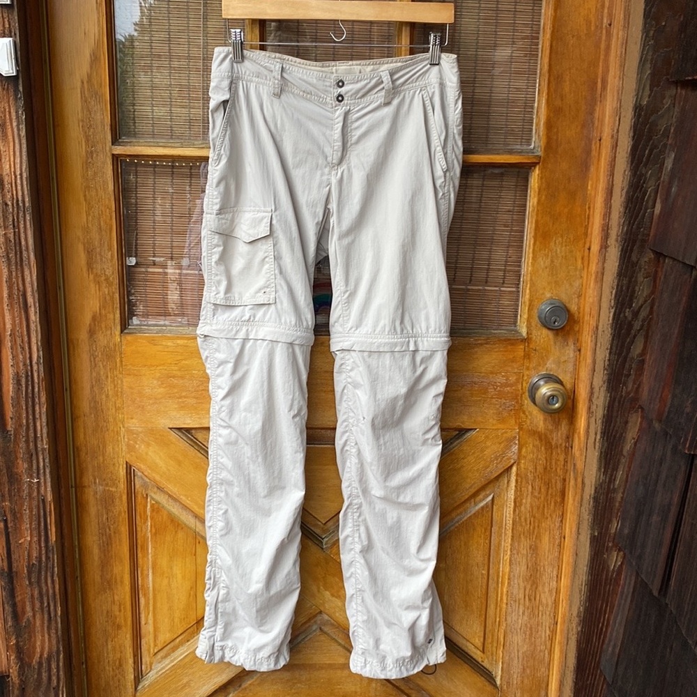 Columbia 2 in 1 Pants / long pants unzips to shorts / Size 6 long